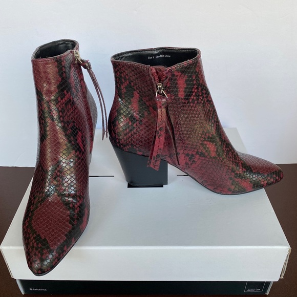 DOLCE VITA Pells Red Snake Ankle Boots Size 6 - Picture 9 of 10